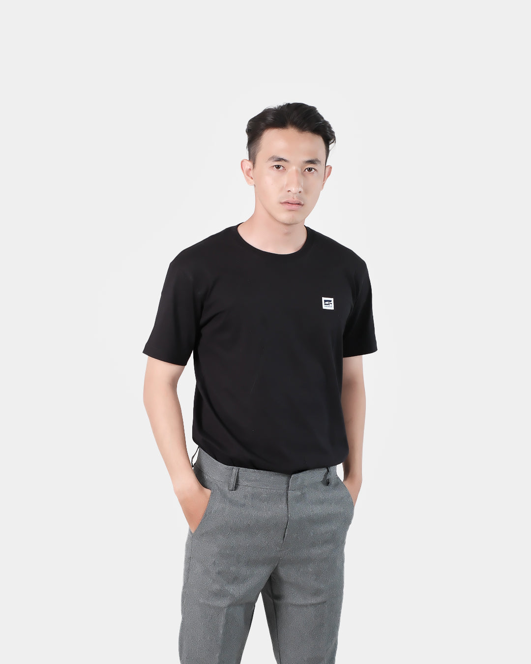 Sneakon Unisex Basic Tshirt Black