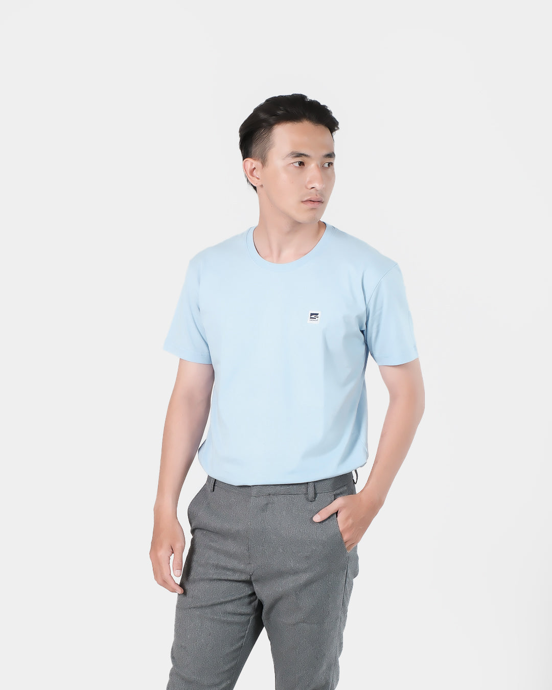 Sneakon Unisex Basic Tshirt Skyway