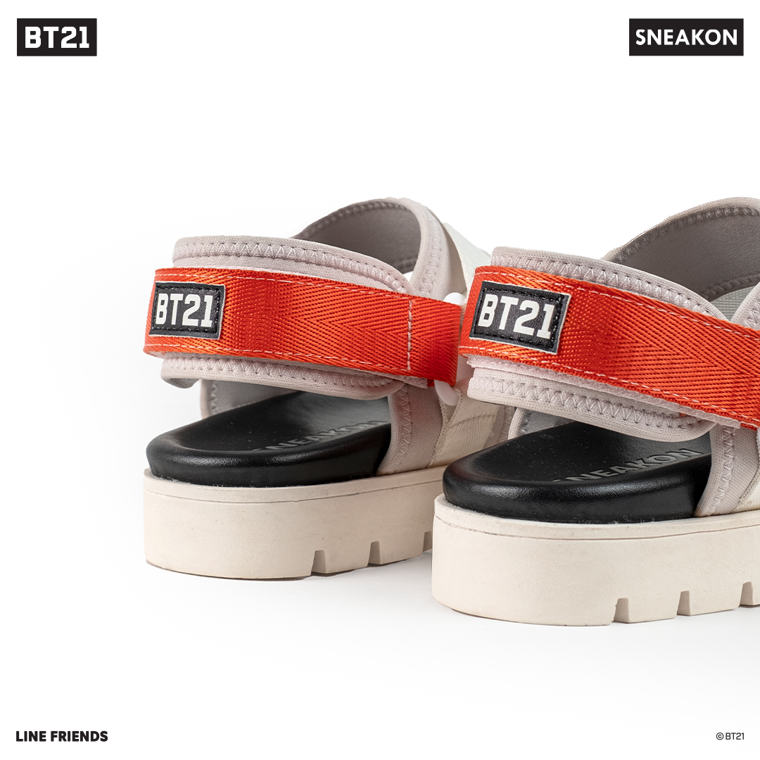 Sneakon BT21 Doodle Sandals - RJ